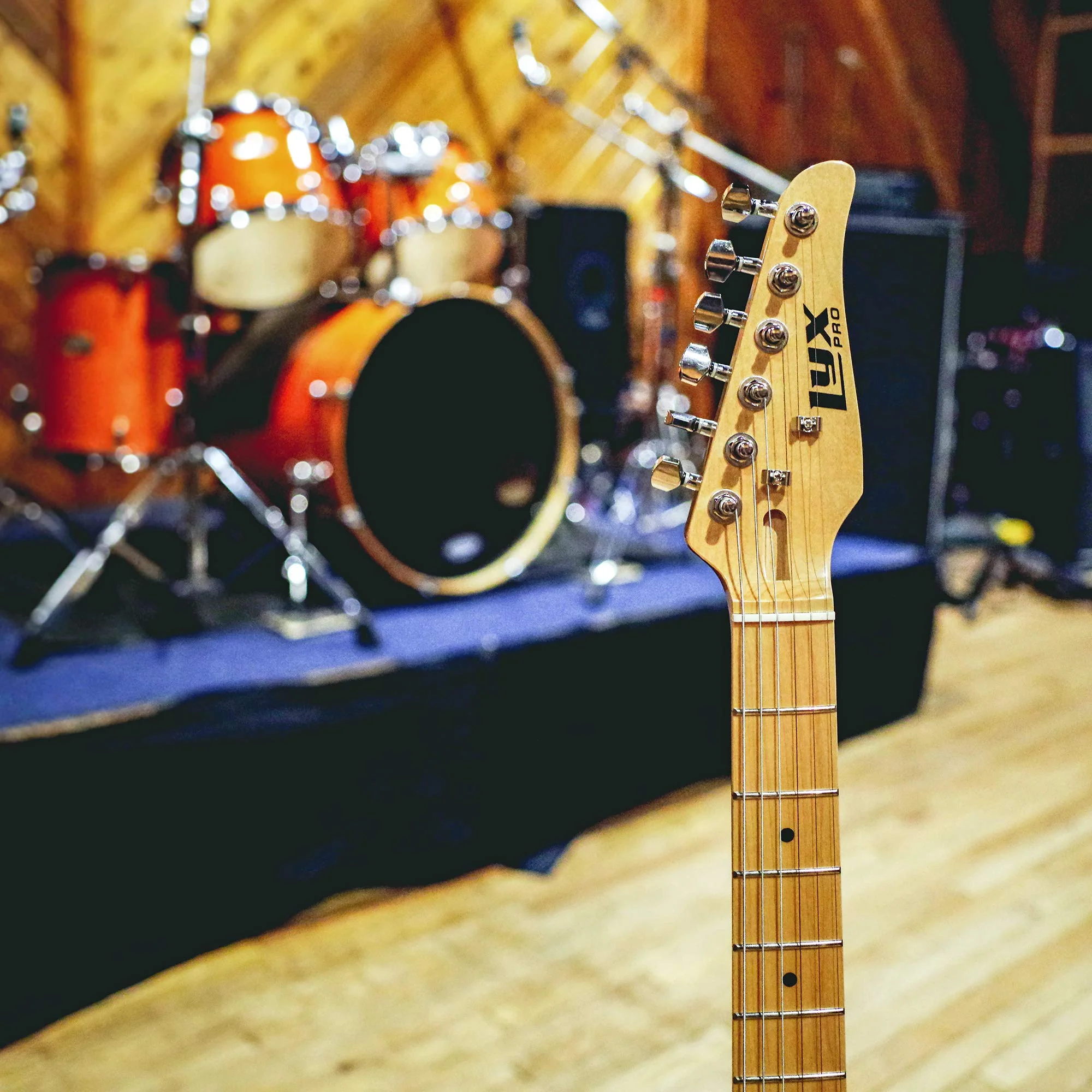 39" Telecaster Electric Guitar, Full-Size Paulownia Body - Natural - Image 8