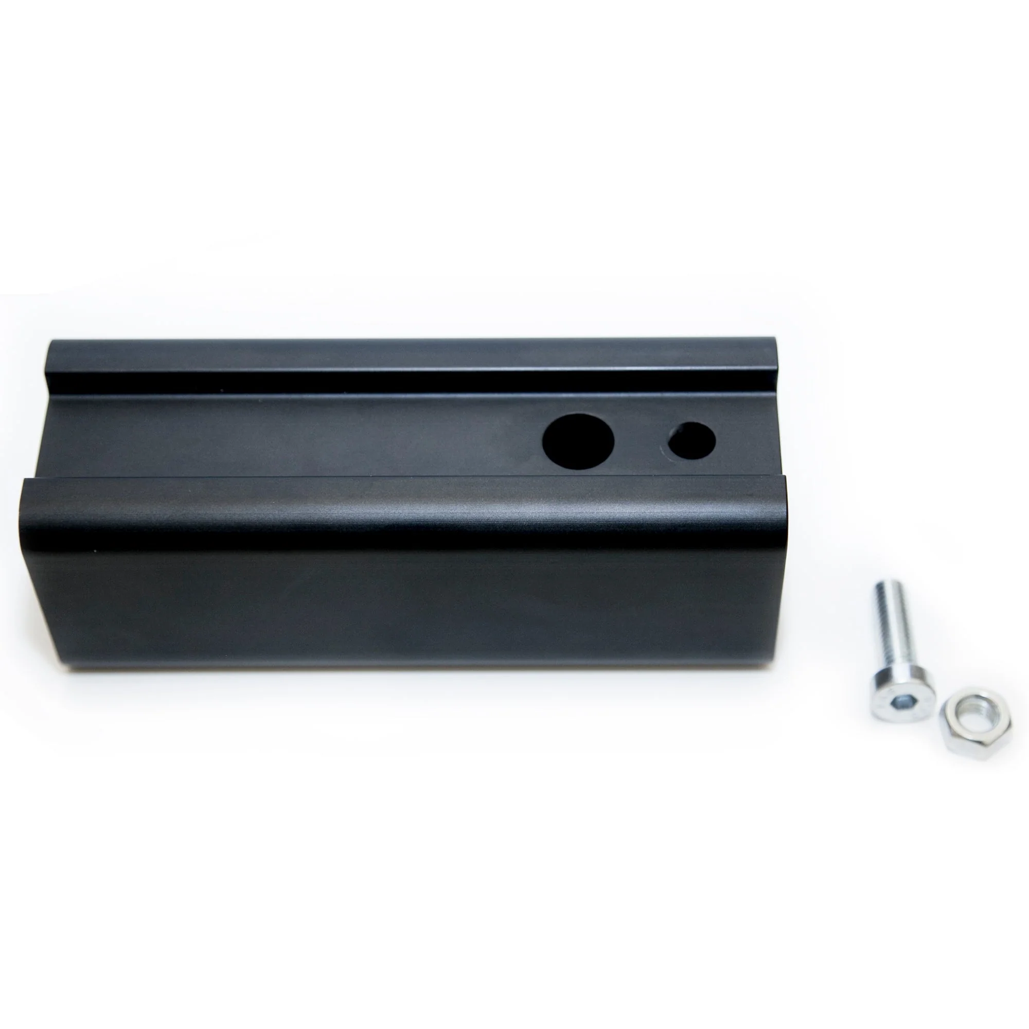 Saris Aluminum Hitch Adapter, Convert 1 ¼" Hitch Receiver to fit 2" Hitch