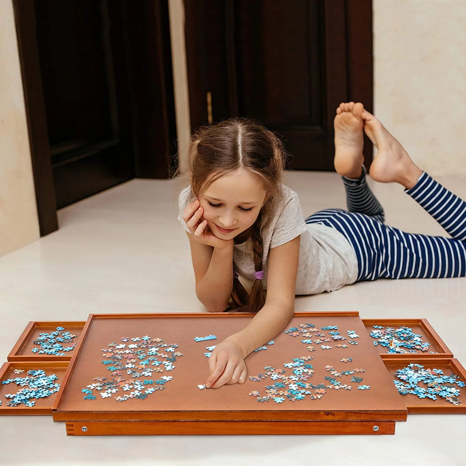 1000 Piece Wooden Puzzle Table with Foldable Legs and Four Built-in Drawers - Image 6