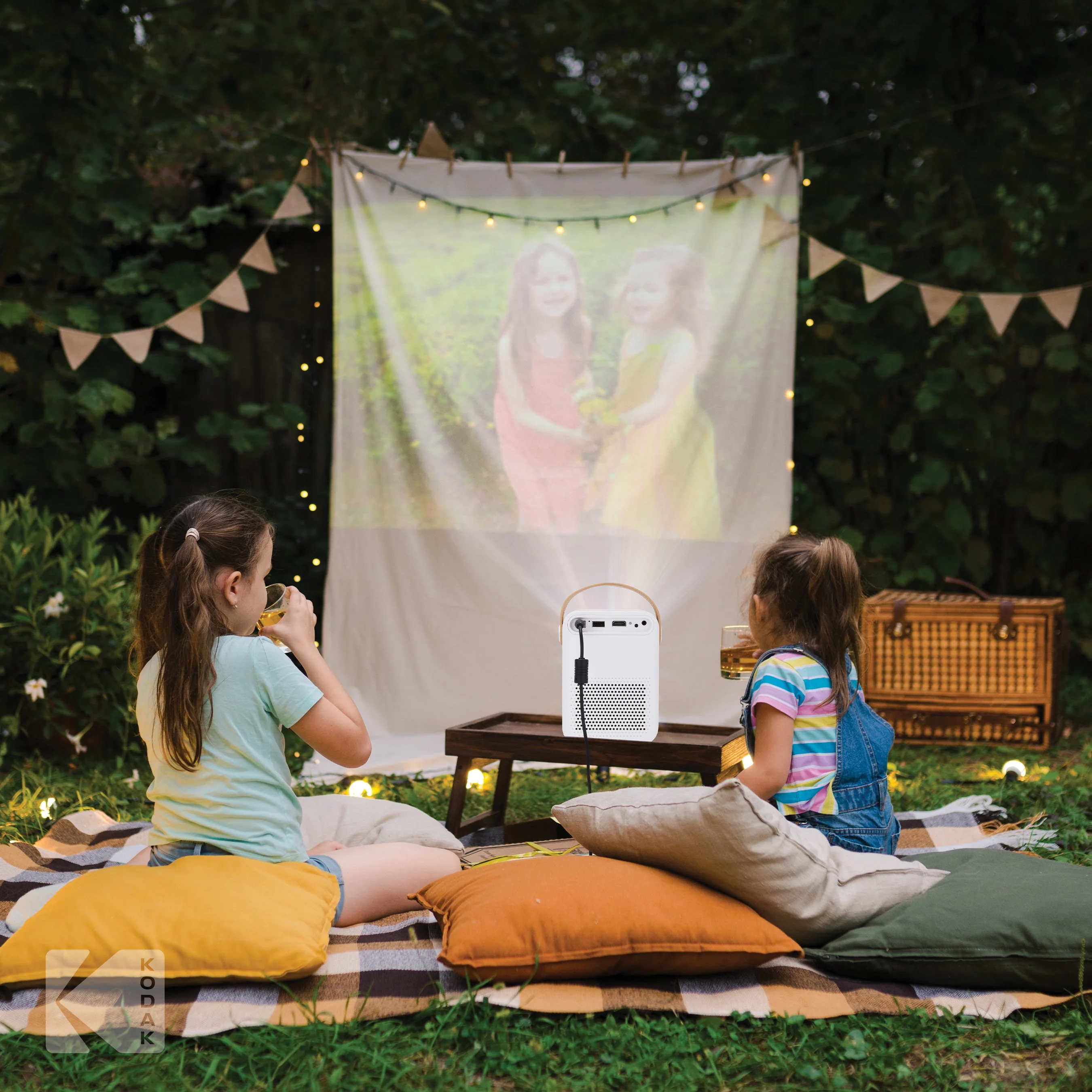 Kodak FLIK HD9 Smart Projector - Image 4