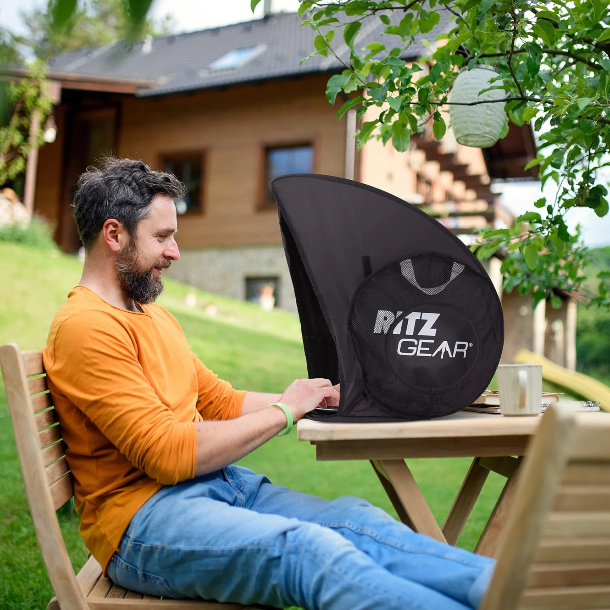 RitzGear Laptop Sun Shade, Portable Laptop Tent & Carry Case for 17” Computer, Tablet & Smartphone - Image 6