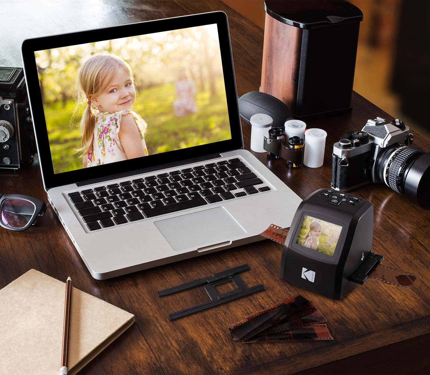 Kodak Mini Digital Film and Slide Photo Scanner, Negatives and Slides Photos Viewer and Projector - Image 9