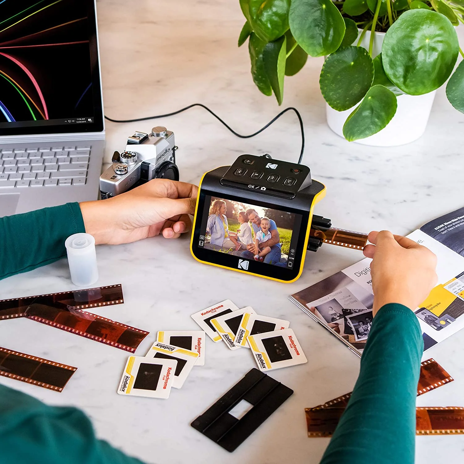 Kodak Slide and Scan Digital Film and Slide Scanner, with Large 5” LCD Screen - Image 9