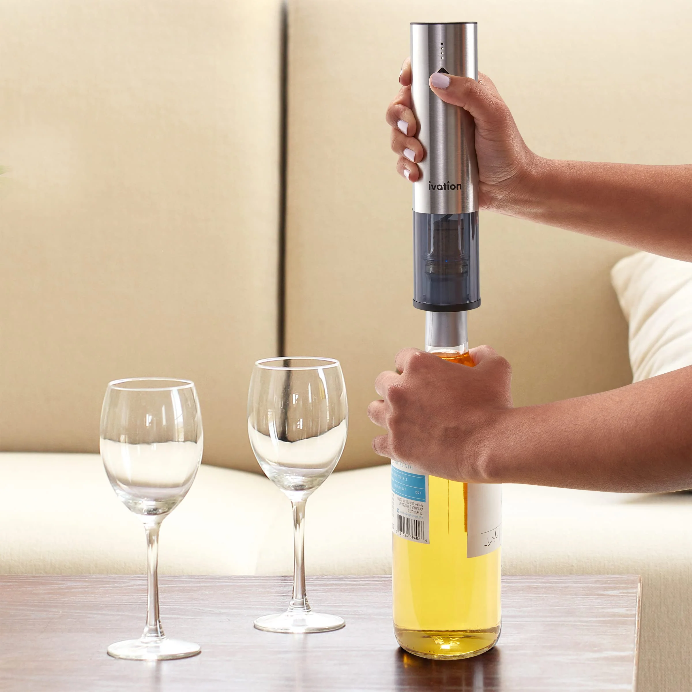 Ivation Rechargeable Automatic Wine Opener, Electric Wine Bottle Opener W/LED Lights & Foil Cutter - Image 6